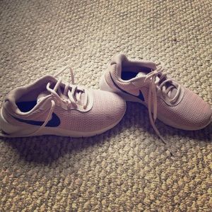 Girls Nike Sneakers
